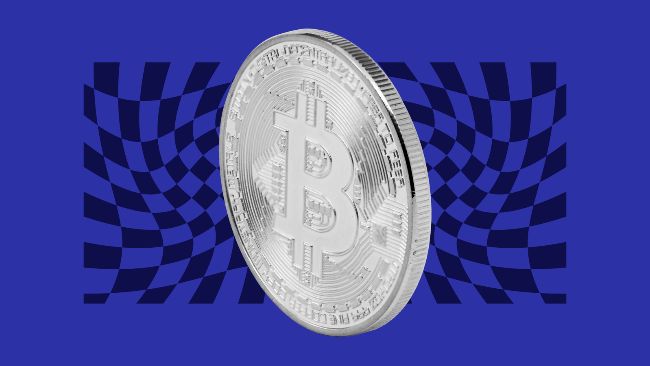 Рынок биткоин-деривативов сигнализирует об осторожности на фоне роста курса BTC: разбор опционов, фьючерсов и показателя «максимальной боли»